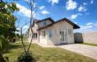 Vila spațioasă cu 5 camere - Teren 555 mp - Com. Vidra - Mutare rapida - 1