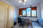 Apartament de 3 camere, la 10 minute de mers pe jos de Piața Unirii.