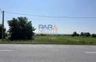 Teren 9969 mp, situat la E85, între două intrări pe autostrada A7 - 2