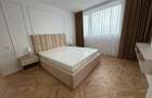 Proprietar, inchiriez  termen lung Apartament 4 camere complet utilat - 8