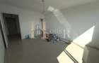 Decomandat, luminos, renovat de la 0 ! - 12