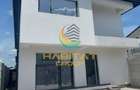 Duplex 3 camere, 2 bai teren 140mp- acte gata - 1