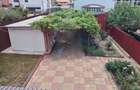 Vila P+M 3 camere + constructie separata - KAMSAS - 350.000 euro (Cod E2+E7) - 2