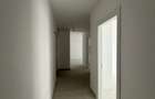3 CAMERE/ MUTARE IMEDIATA / 7 MINUTE METROU N TECLU - 3