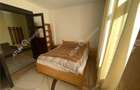 Apartament la casa cu 2 camere decomandate curte comuna central Sibiu - 4