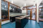 Resedinta contemporana in Mogosoaia | Piscina | Acces direct la lac - 13
