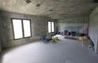 Casă spațioasă de vânzare, cu 4 camere, 150 mp, Bistrita, zona Sigmir