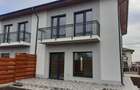 Vila de vanzare Valea Lupului