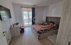 Apartament cu 3 camere de închiriat în Tractorul - 4