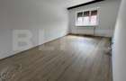 Apartament decomandat, 52 mp, zona Rovine - 2