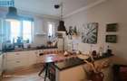 Apartament 3 camere ultracentral Oradea 75mp, curte, parcare si boxa - 1