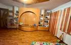 Casa de vanzare  , 258 mp  utili + 418 teren, zona Closca - 15