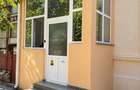 Apartament 2 camere în casă – Unirii | 65 mp | Curte + parcare | Comision 0 - 8