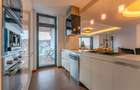 Proprietate unica tip vila, ultra central, S+P+2E, lift, priveliste peisagistica - 17