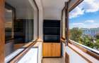 Apartament de 3 camere, la 10 minute de mers pe jos de Piața Unirii.