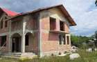 Vila cu 4 camere de vanzare  in Brebu