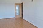 PROPRIETAR inchiriez 2 camere GHICA PLAZA - 2