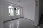 Imobil Central 355 mp | D+P+1+M | Consolidat & Renovant | 9 Camere - 9