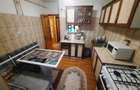 Apartament cu 3 camere decomandat, etaj 2/4, zona Cug - 7