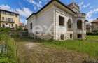 Casă cu arhitectură deosebită, 842 mp și teren de 1.048 mp – Brașov