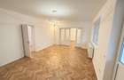 Apartament la parter ideal birou in Plopilor - 1
