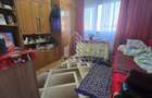 Apartament de vanzare cu 3 camere, centrala proprie, etaj 3, Lipovei - 5