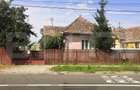 Teren intravilan generos + 2 case – 15.277 mp, front 30 m, multiple posibilități - 3