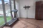 Particular inchiriez vila One Cotroceni/P+1+M/ 6 Camere /4 bai/ 3 intrari - 6
