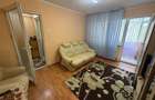 De vânzare apartament 3 camere cartier VIZIRU 1 ETAJ 1 - 2