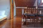 Apartament cu  patru camere situat in Busteni - 3