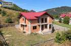 Vila la rosu si teren 500 mp de vânzare , Zona Fermelor - 1