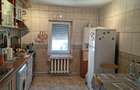 Apartament cu 3 camere Zona centrala Str. Bucegi Liceul de Arte etaj 3 , 2 balc - 2
