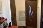 De vanzare apartament, trei camere - 2