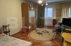 Vilă cu suprafață de 320 mp, teren 500 mp și garaj + 2 locuri de parcare - 8