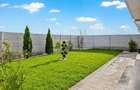Vila lux in ansamblu finalizat! Gradina libera-270 mp, băi cu geam - 4