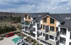Apartament premium 3 camere + curte 50 mp 2 băi 61,4 mp utili Cristian - 1