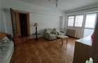 Vanzare apartament 3 camere vedere spate Ion Mihalache - 1