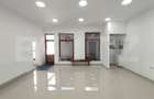 Spatiu central cu chiriasi, 87 mp, zona centrala - 12
