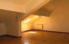 Casă Tip Duplex | 7 Camere | Rezidențial sau Comercial | Otopeni - 12