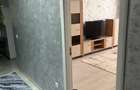 Proprietar , închiriez apartament în Micro 17 - 3