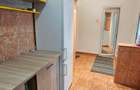 De închiriat 2 camere decomandate, etajul 2,  Micro 21, Bloc stradal - 8