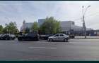 Vitan- Mall Auchan- suprafata 428 mp - pret 795 .000 euro+- chirias pe 5 ani