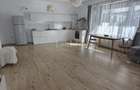Casă spațioasă, renovată complet, într-o zonă liniștită - 5