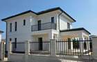 Casa noua Buftea 5 camere- finisaje personalizate- confort si spatiu - 1