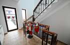 Apartament la vila CISNADIOARA - 3