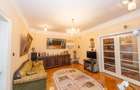Casa de vanzare, 138 mpu, 244 teren, curte, garaj,  Cartierul Domenii - 5