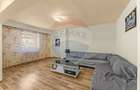 Apartament de vânzare cu 4 camere decomandat - Zona Intim - 2