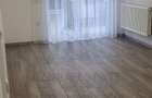 Apartament 3 camere 3 balcoane etaj 1 parcare zona Calea Cisnadiei