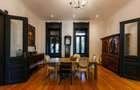 Casa cu Personalitate – Un Amestec Fascinant de Stil Istoric și Contemporan - 4