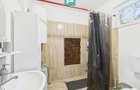 Casă renovată în localitatea Lazuri, Arad - 9